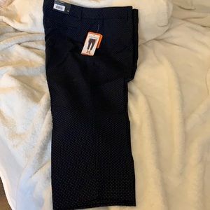 NWT Women’s Capri’s